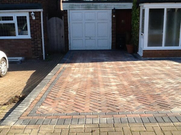 Beckinghamblockpavingltd (698)