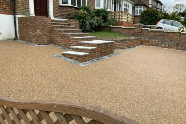 Patios Fencing Paving (18)