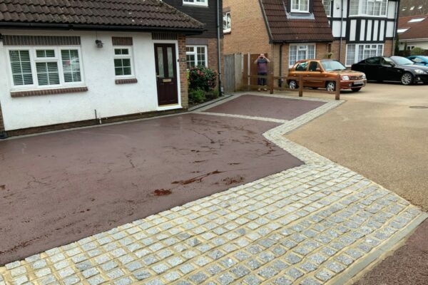 Patios Fencing Paving (38)