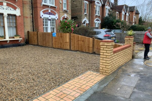 Patios Fencing Paving (55)